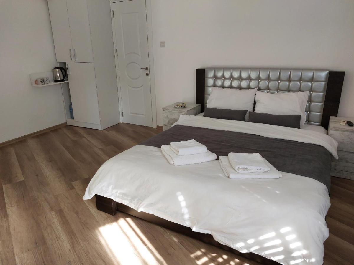 Secret Garden No:01 Bed & Breakfast Famagusta  Exterior photo